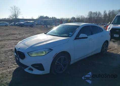 2021 BMW 228I Gran Coupe xDrive z USA, uszkodzony, nr VIN WBA73AK09M7G42125